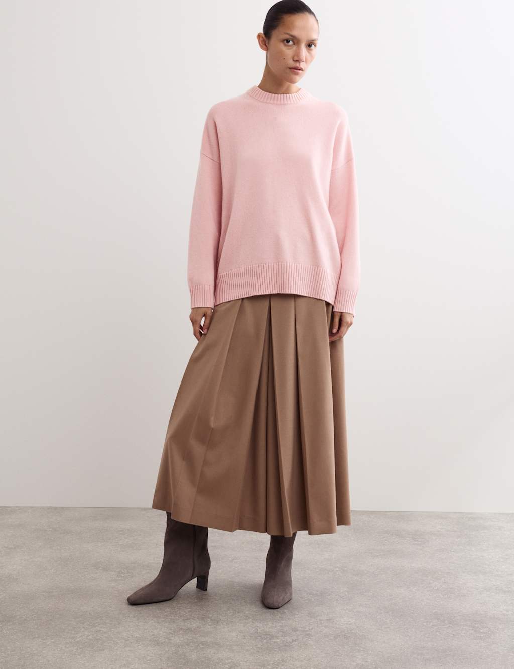 JAEGER Pure Cashmere Crew Neck Jumper Pale Pink