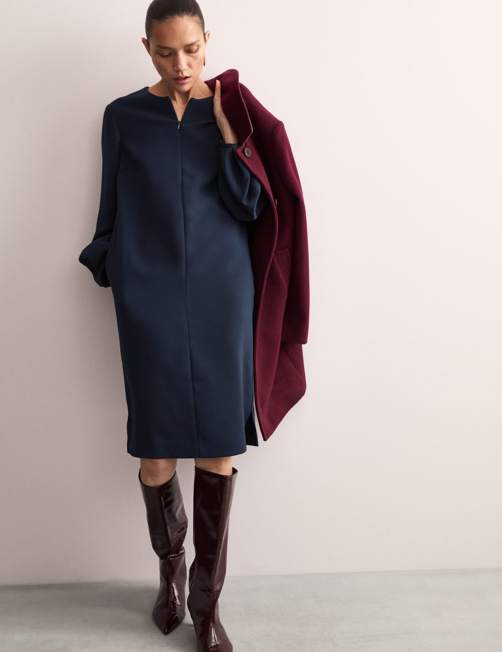 Crew Neck Knee Length Shift Dress