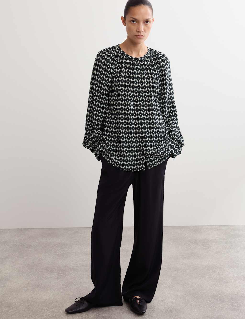 JAEGER Geometric Print Button Through Blouse Black Mix