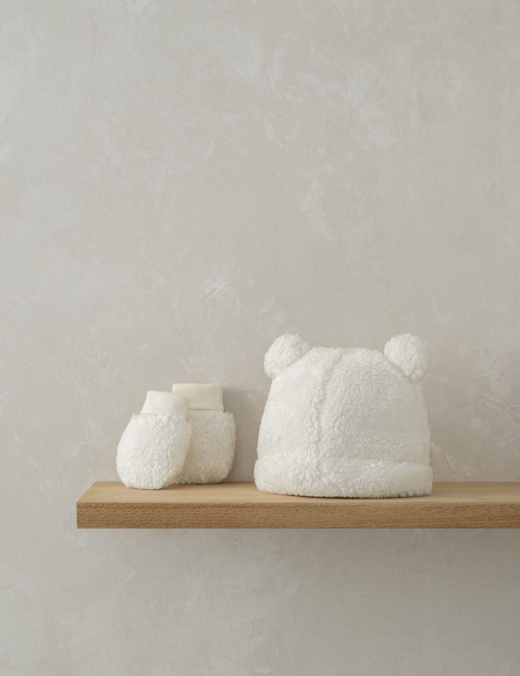 Kids' Borg Hat and Mittens Set (0-12 Mths)