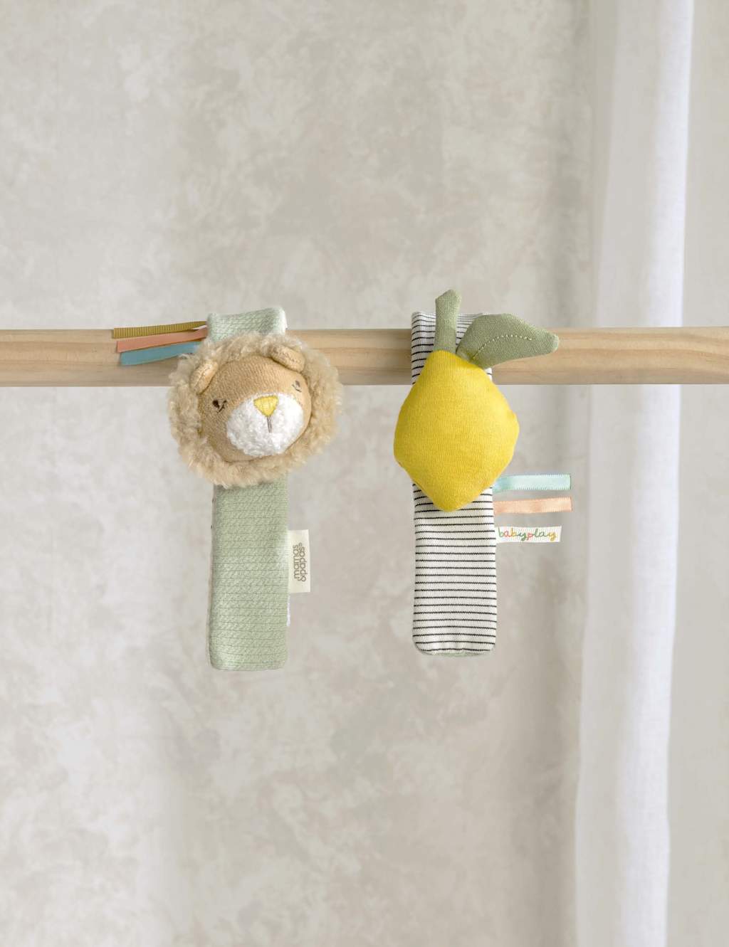 2pk Lion & Lemon Wrist Rattles (0+ Mths)