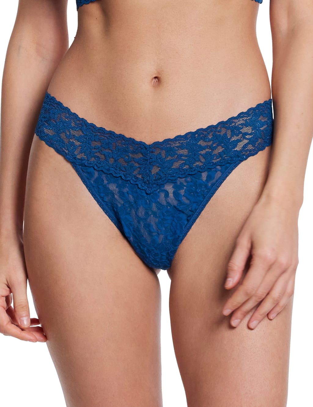 Original Rise Signature Lace Thong
