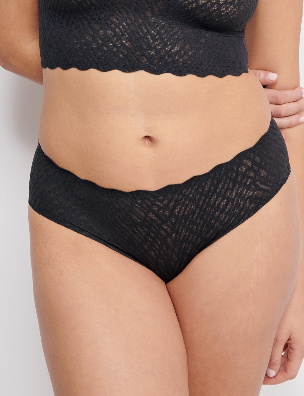 Zero Feel Bliss Lace Hipster