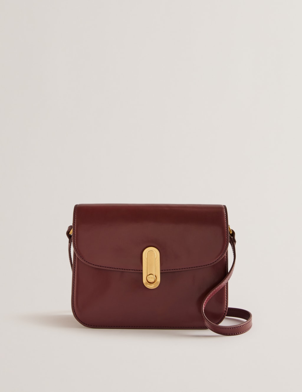 Page 2 Women s Handbags at M S IE