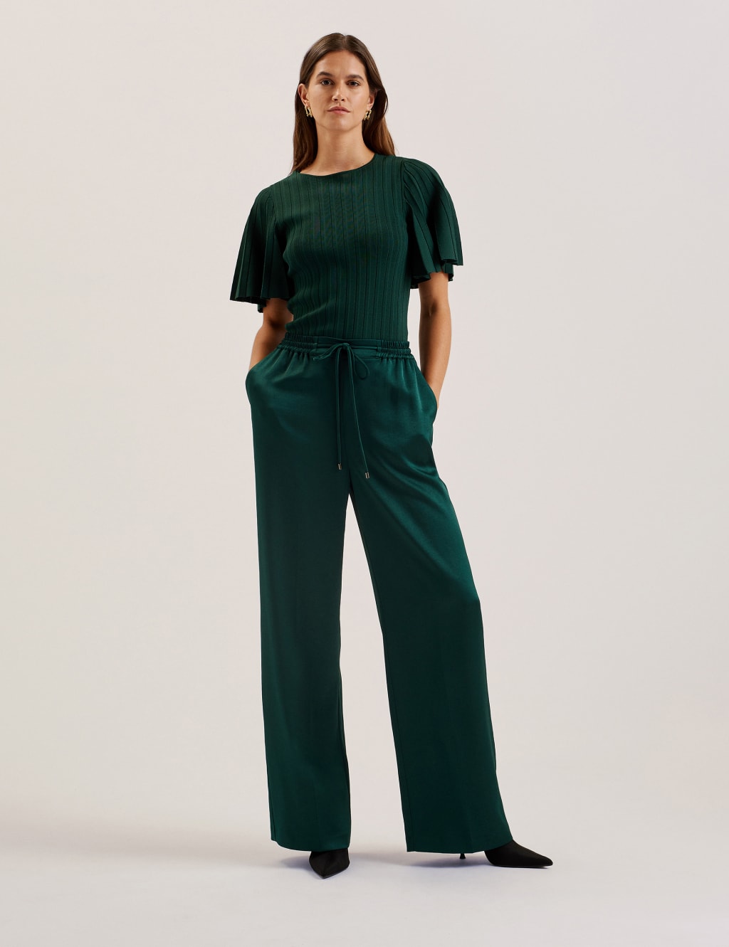 Umaibo Wide Leg Jogger