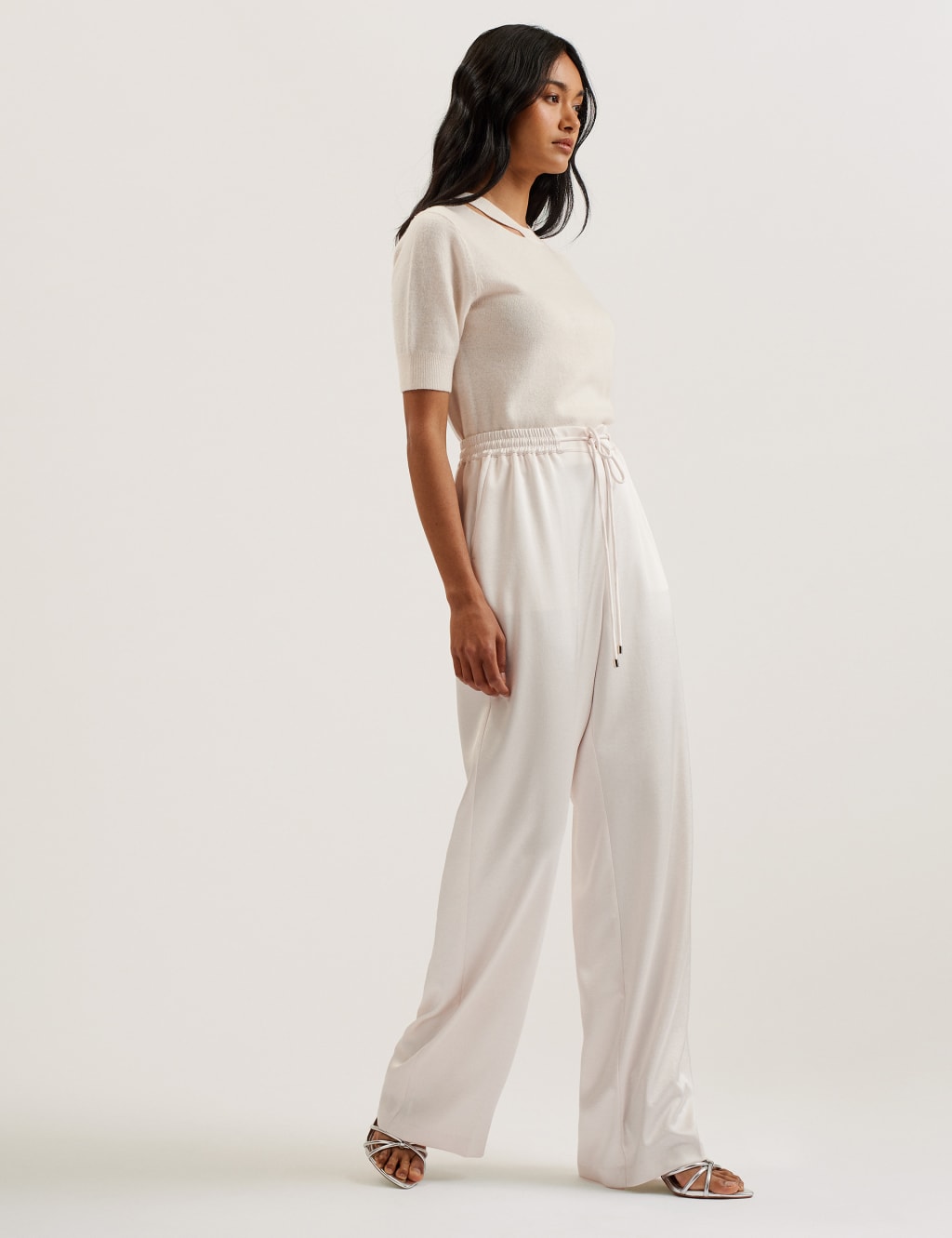 Umaibo Wide Leg Jogger