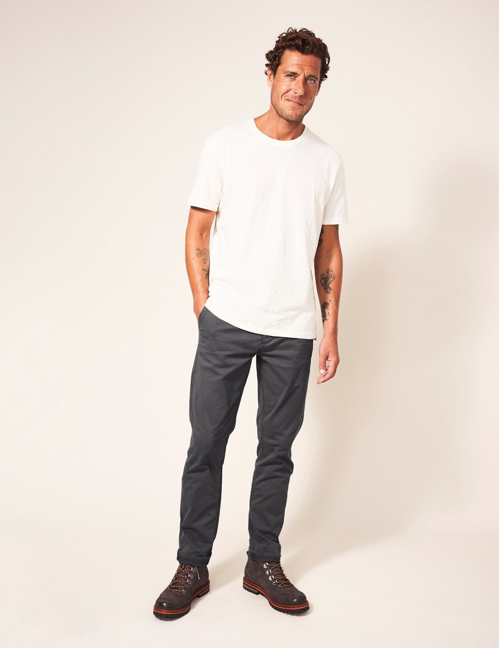 Regular Fit Chinos