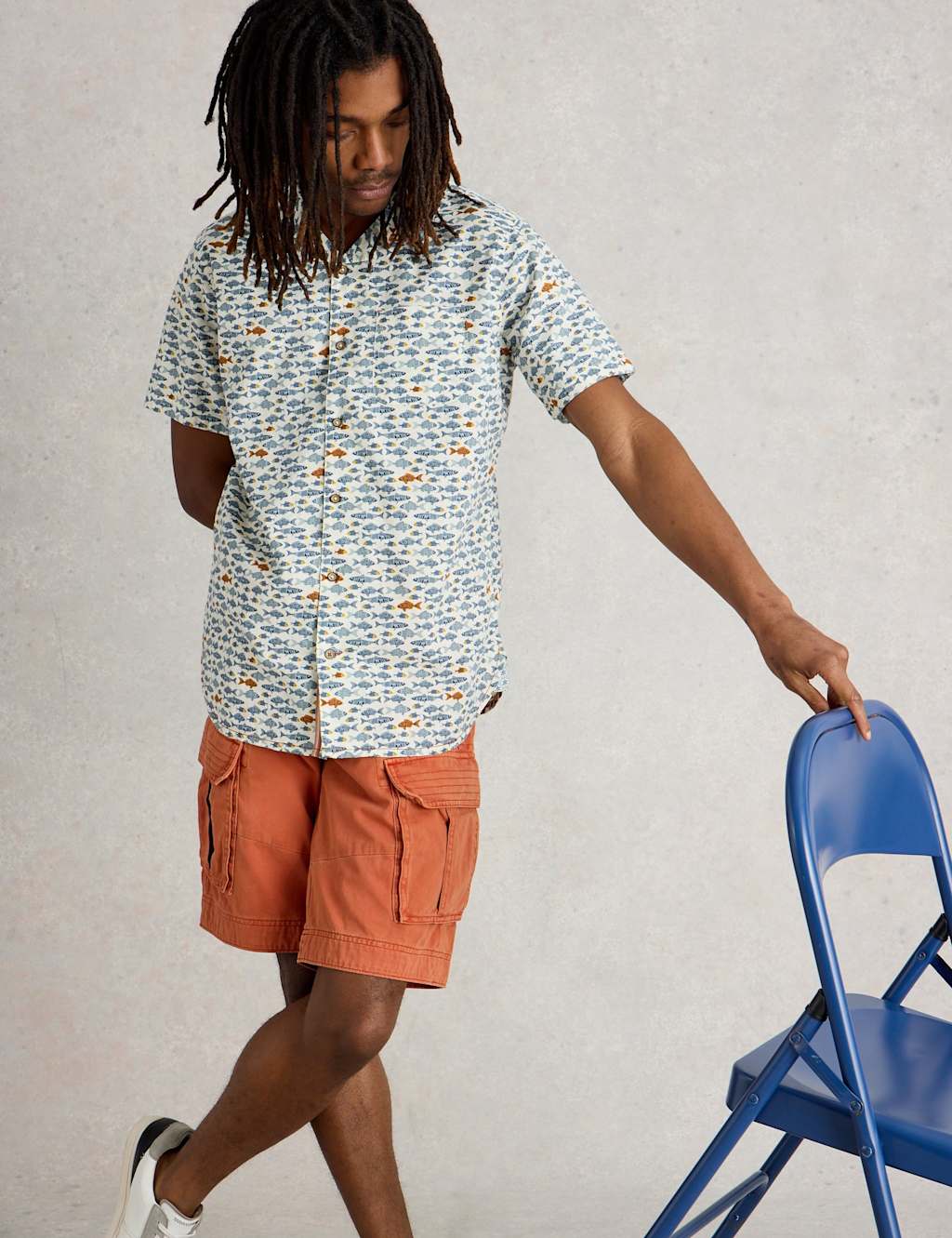 White Stuff Men's Pure Cotton Fish Print Short Sleeve Shirt - White Mix, White Mix