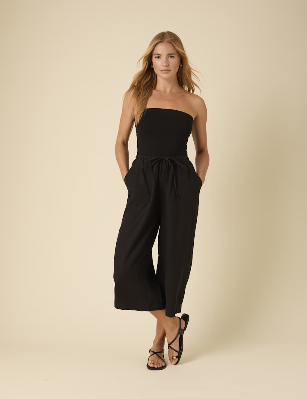 Linen Rich Drawstring Cropped Trousers