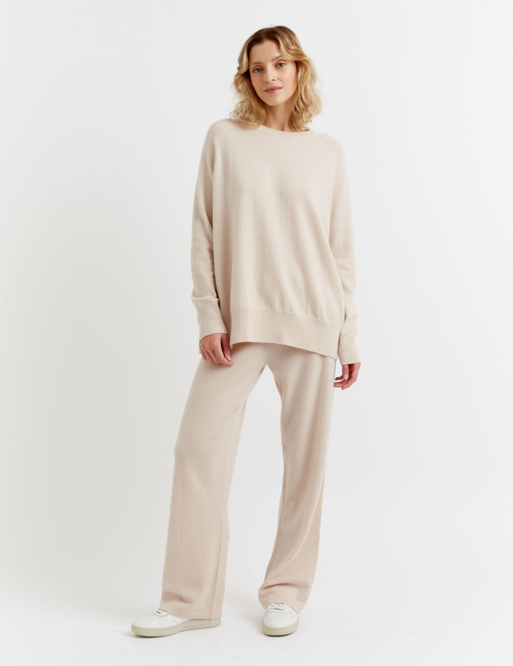 Pure Cashmere Crew Neck Relaxed Jumper