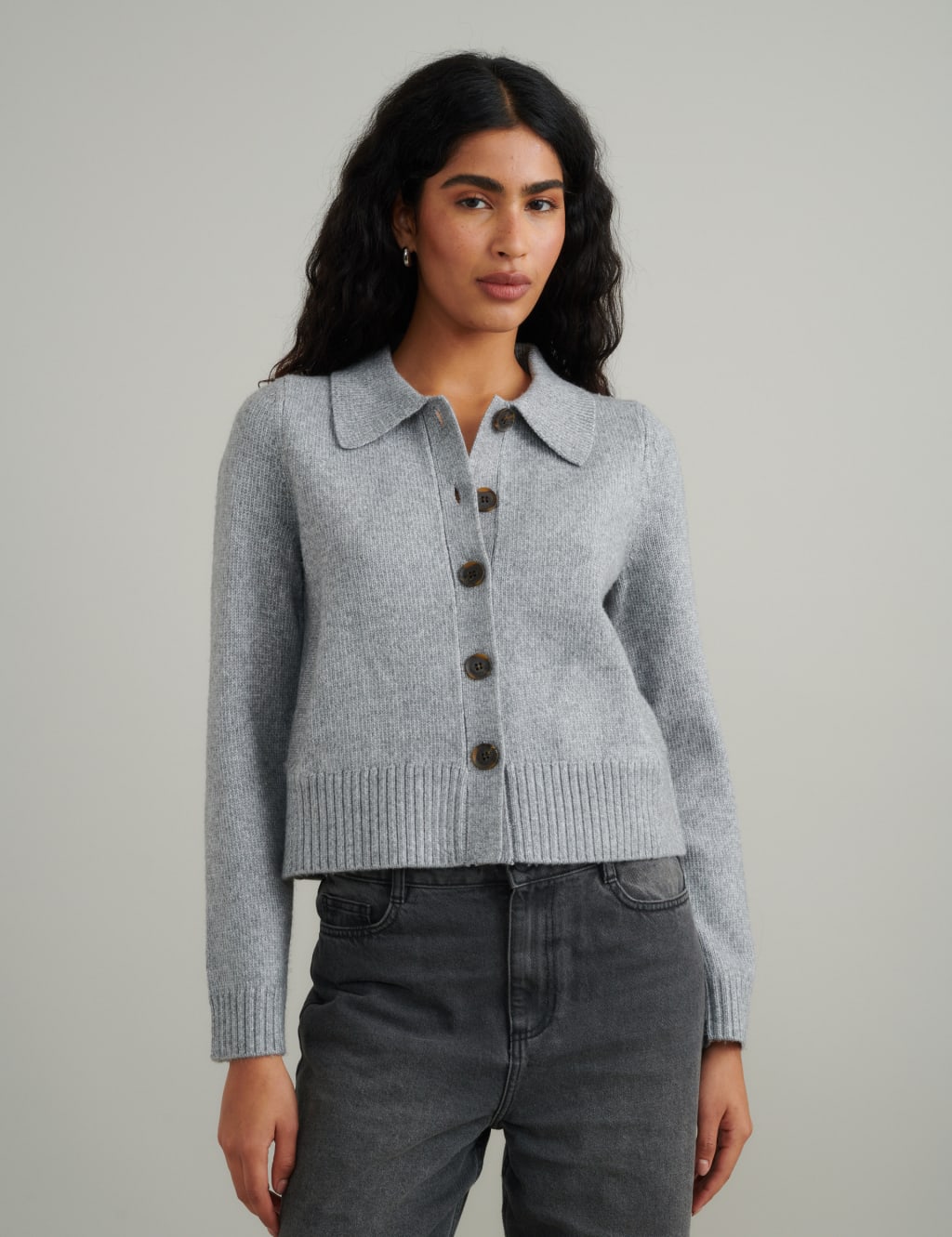 Collared Fitted Cardigan