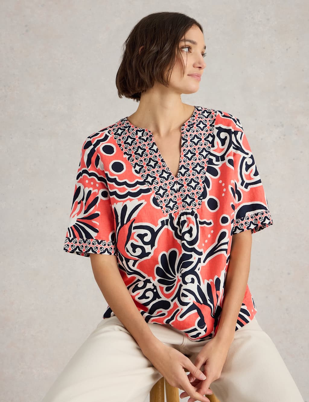 Linen Blend Printed V-Neck Top