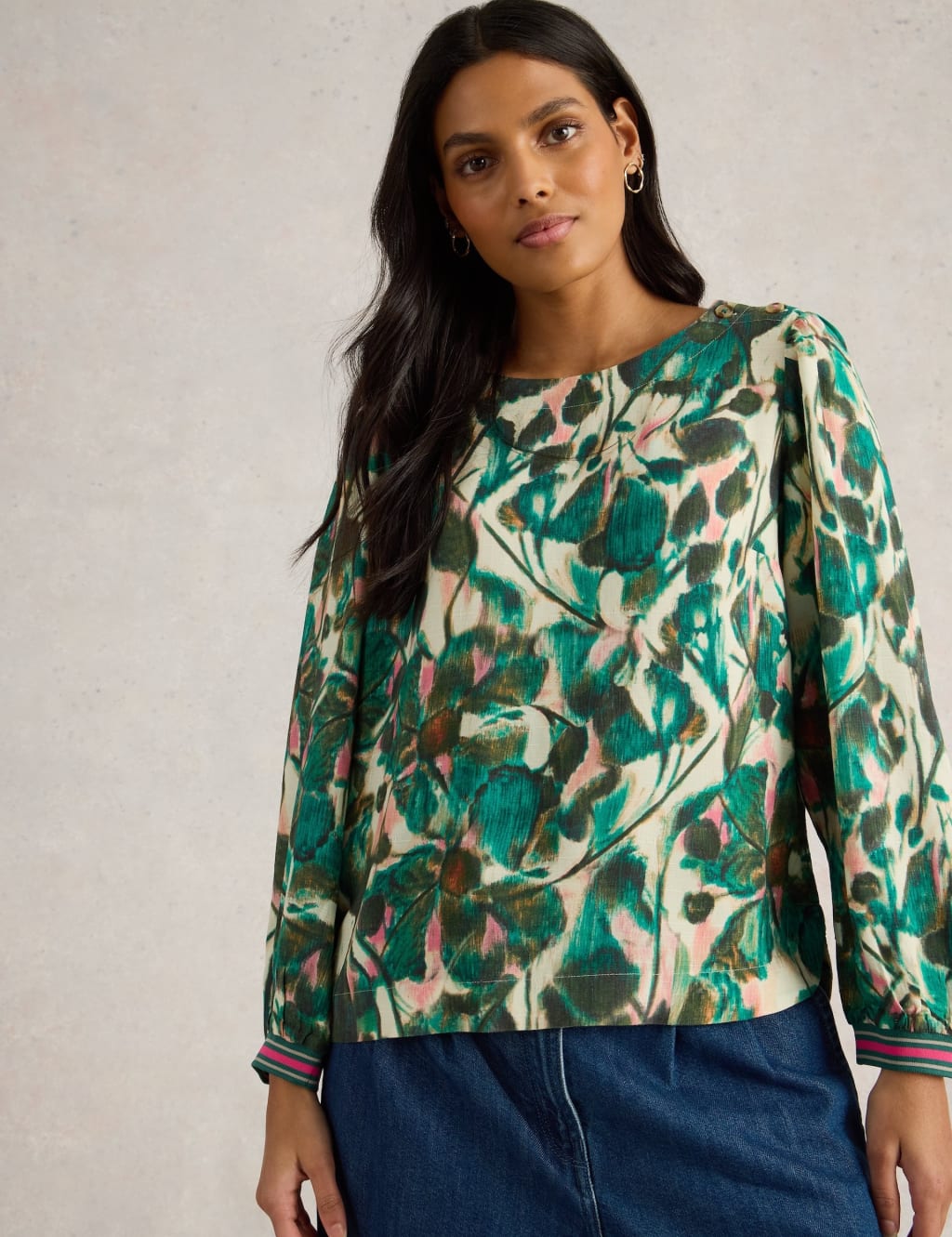 Botanical Print Round Neck Blouse