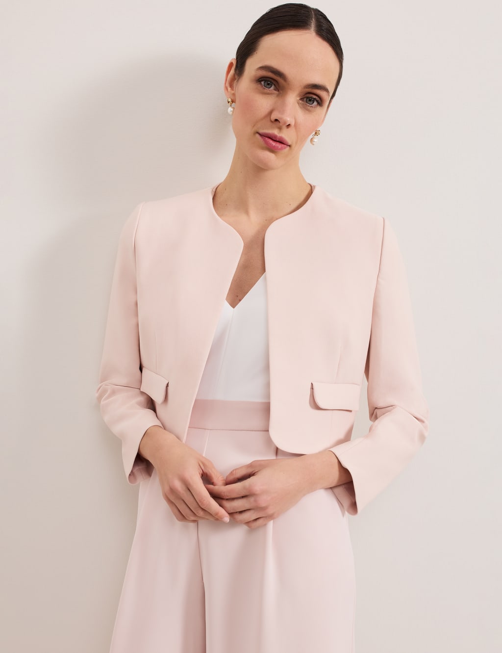 Collarless Short Jacket