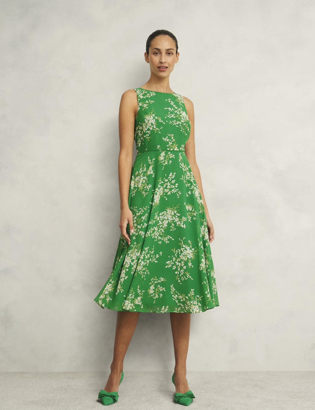 Carly Round Neck Floral Midi Skater Dress