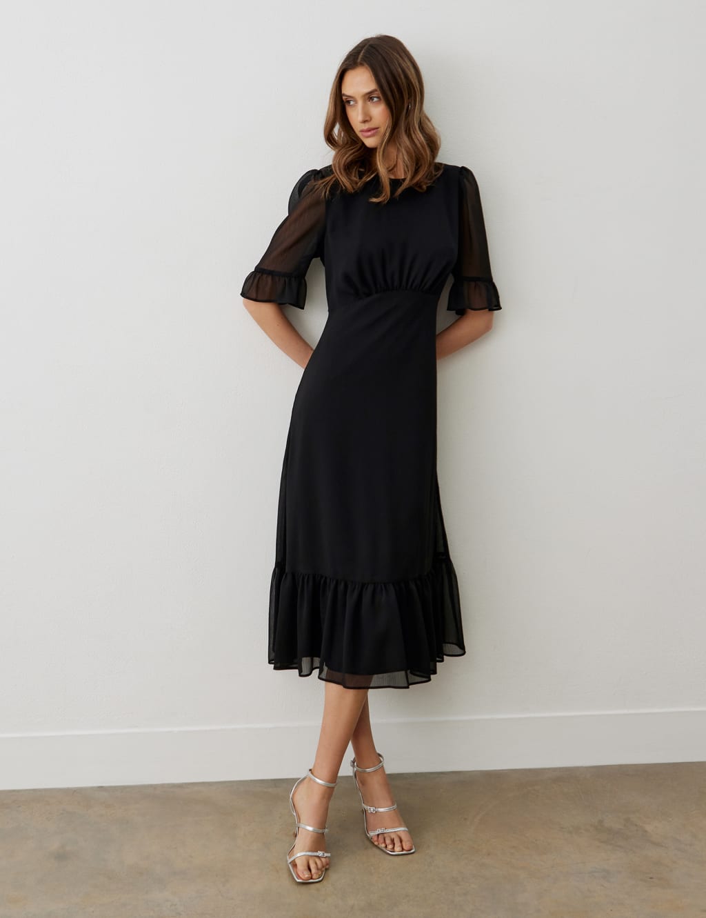 Finery London Round Neck Midi Tiered Dress Black