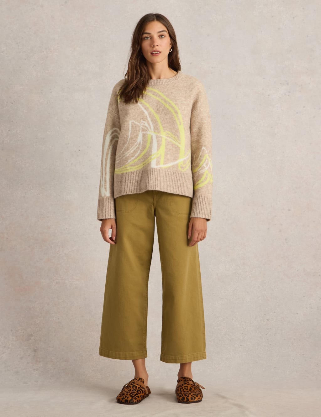 Women'S Milvus Light Weight Goose Mid Down Jumper- Beige main image 1