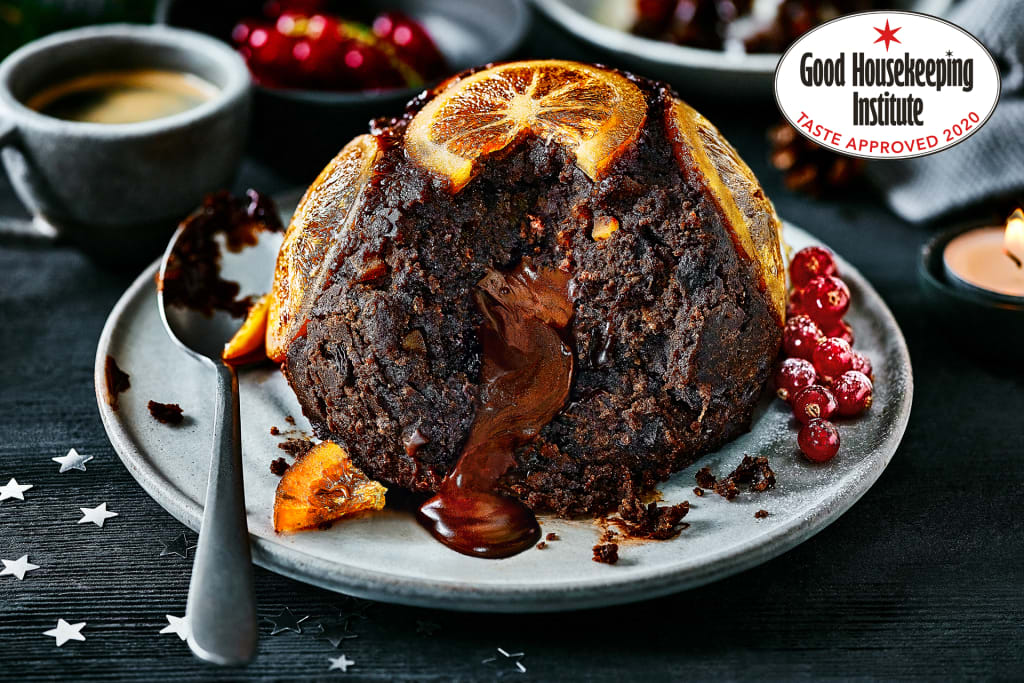 Collection Chocolate & Orange Christmas Pudding (Serves 8) 1 of 1