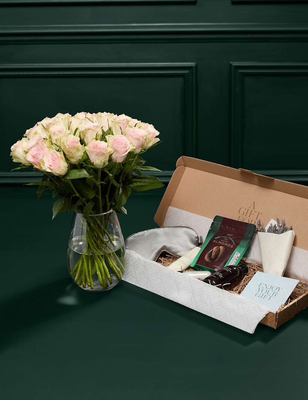 Blush Rose Bouquet & Beauty Hamper