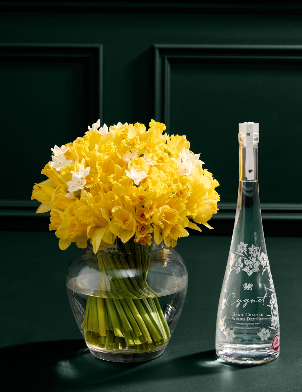 Katherine Jenkins Cygnet Gin + Seasonal Favourite Blooms: Daffodils