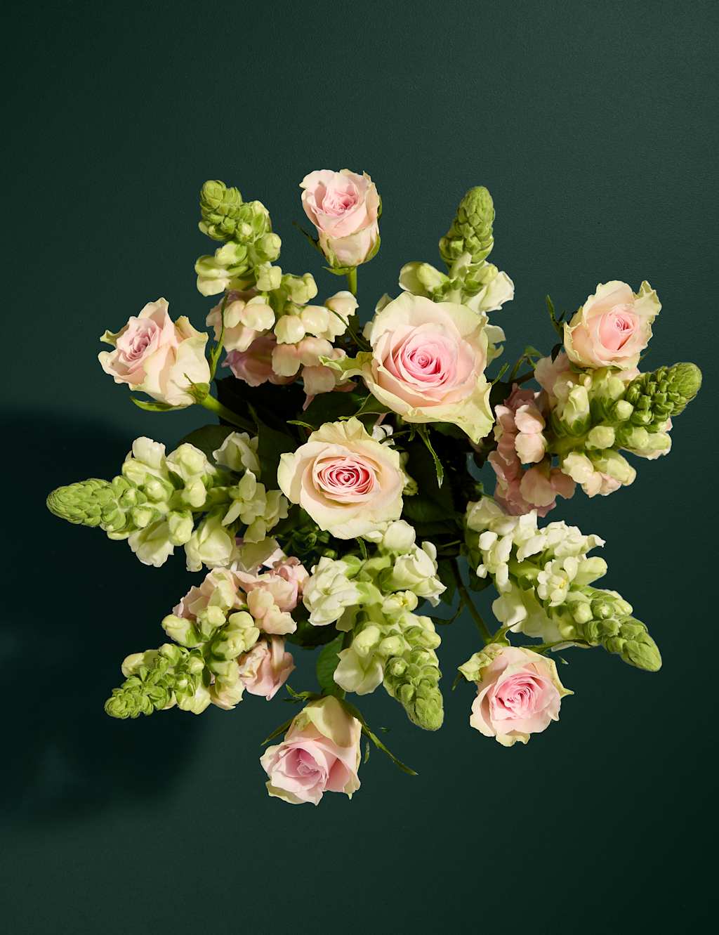 Rose & Antirrhinum Bouquet