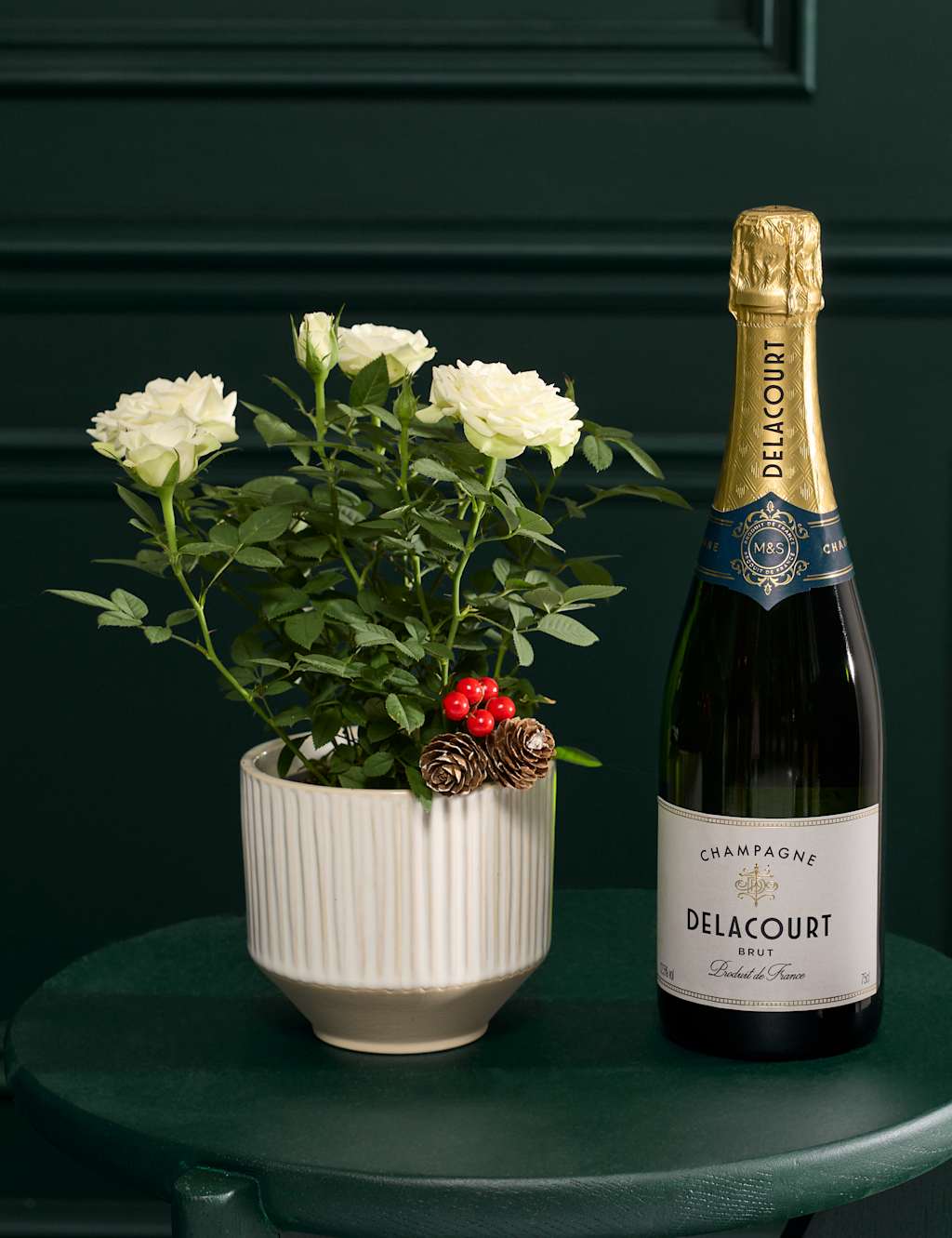 Flower Market Christmas White Rose with Delacourt Champagne image