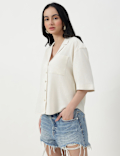 LINEN RICH RELAXED SHORT SLEEVE SHIRT