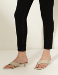 Solid Skinny Fit Jeans