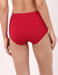 INT 5p Tonal Berry Full Brief