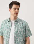 Linen Blend Striped Spread Collar Shirt