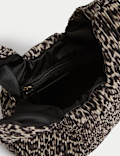 Plisse Grab Bag