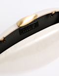 PEARL EFFECT CLUTCH BAG