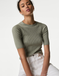 Ribbed Crew Neck Knitted Top