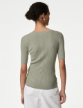 Ribbed Crew Neck Knitted Top