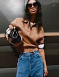 Collared Cropped Knitted Top