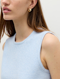 Air-Yarn Crew Neck Knitted Vest