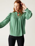 Round Neck Ruffle Long Sleeve Blouse