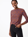 Floral Print 3/4 Sleeve Fitted T-Shirt