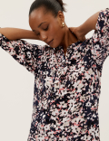 Printed Round Neck Knee Length Shift Dress