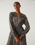Floral V-Neck Midaxi Tiered Dress