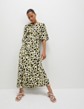 Printed Round Neck Cape Sleeve Midaxi Tea Dress