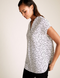 Leaf Print V-Neck Sleeveless Shell Top