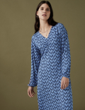 Jersey Floral V-Neck Knee Length Tea Dress