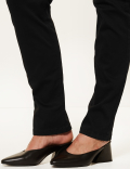 Sculpt & Lift Mid Rise Straight Leg Jeans
