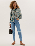 The Mom Jeans