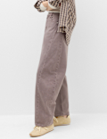 Mid Rise Barrel Jeans