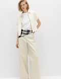 Textured Short Sleeve Zip Through Jacket