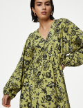 Printed V-Neck Midaxi Waisted Dress