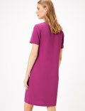 Crepe V-Neck Knee Length Shift Dress