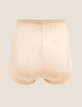 Firm Control Magicwear&trade; Geometric Low Leg Waist Cincher